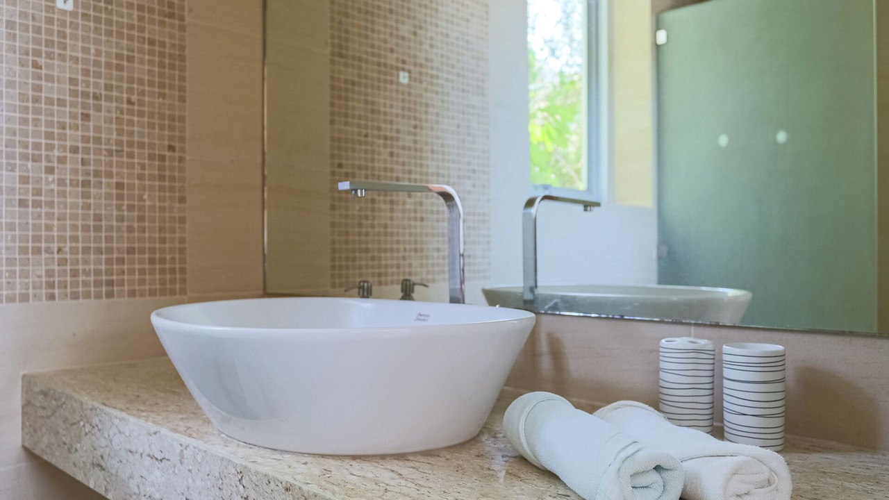 Photo of Bathroom in Maret