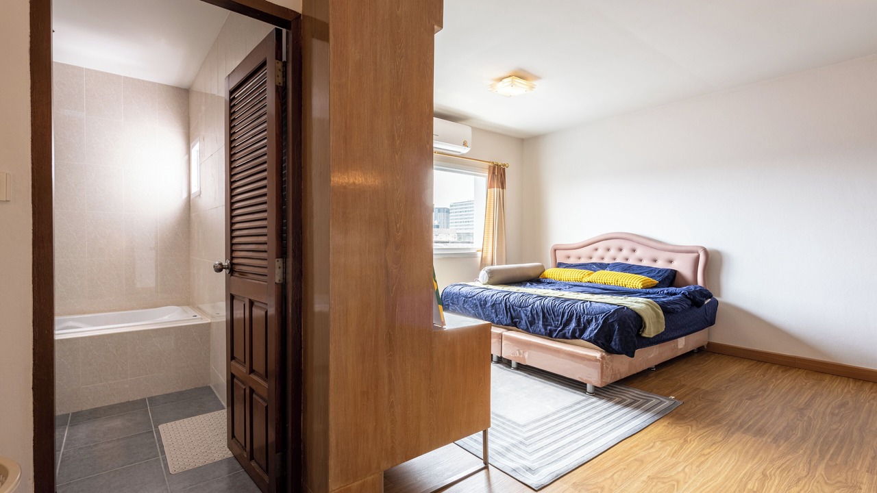 Photo of Bedroom in Anusawari