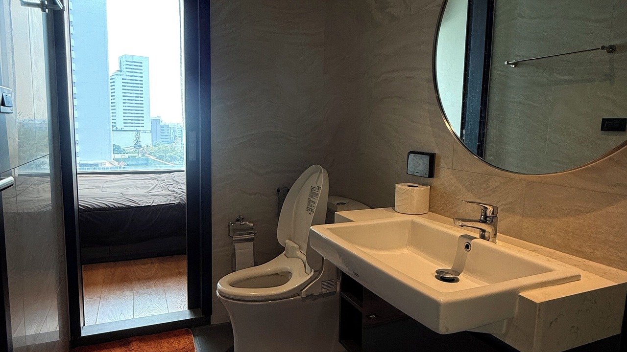 Photo of Bathroom in Ekkamai