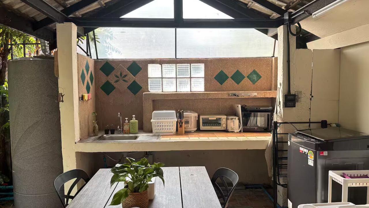 Photo of Kitchen in Old City