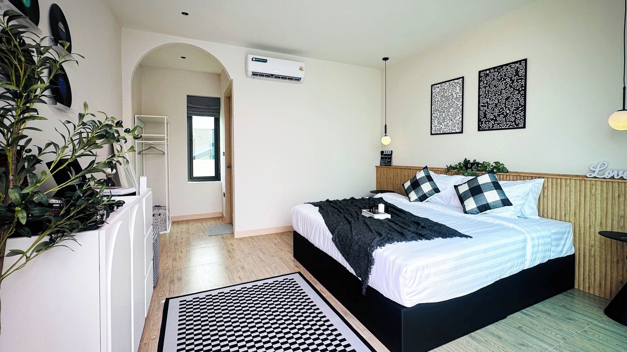 Photo of Bedroom in Cha-am