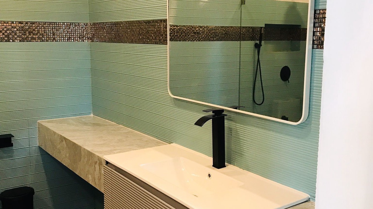 Photo of Bathroom in Khuekkhak