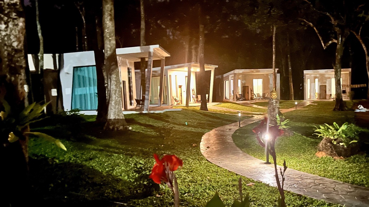 Photo of Outdoor in Khuekkhak
