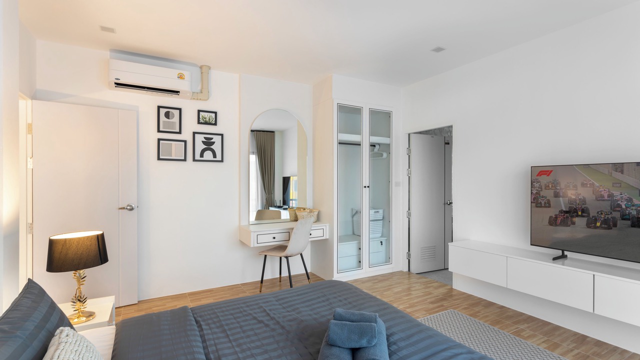 Photo of Bedroom in San Phranet