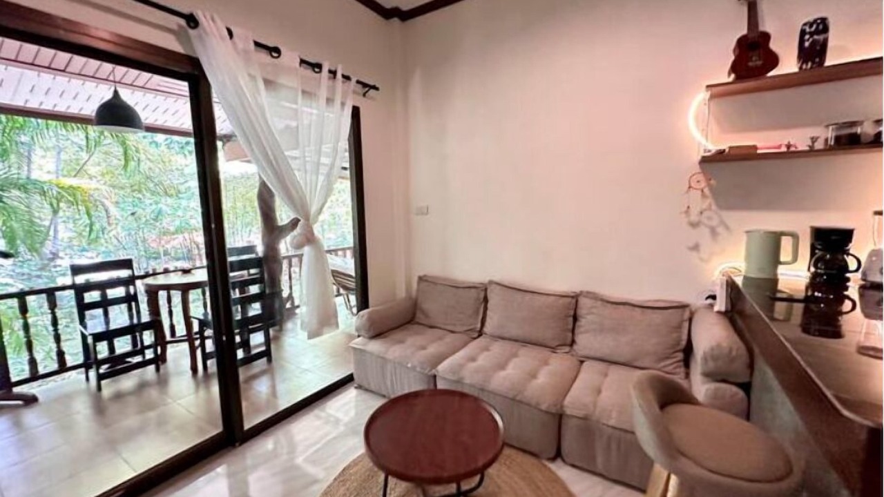 Photo of Livingroom in Wok Tum