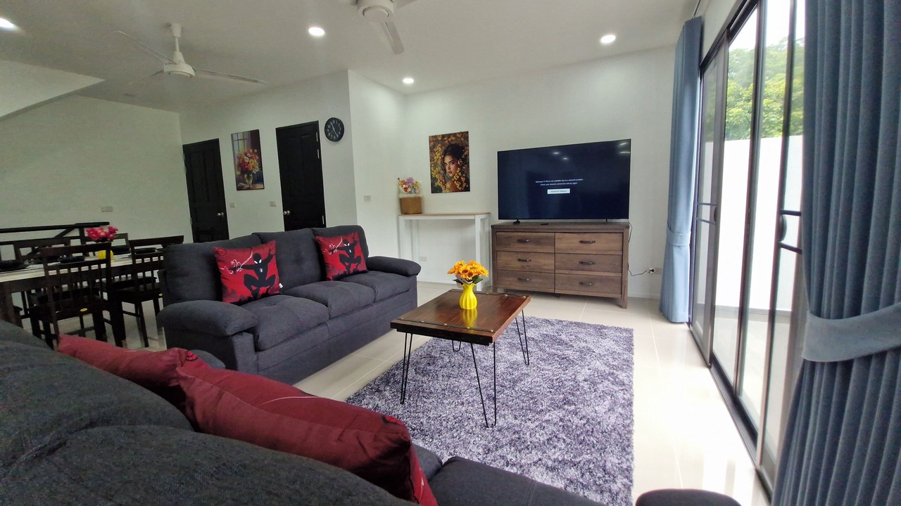 Photo of Livingroom in Chalong