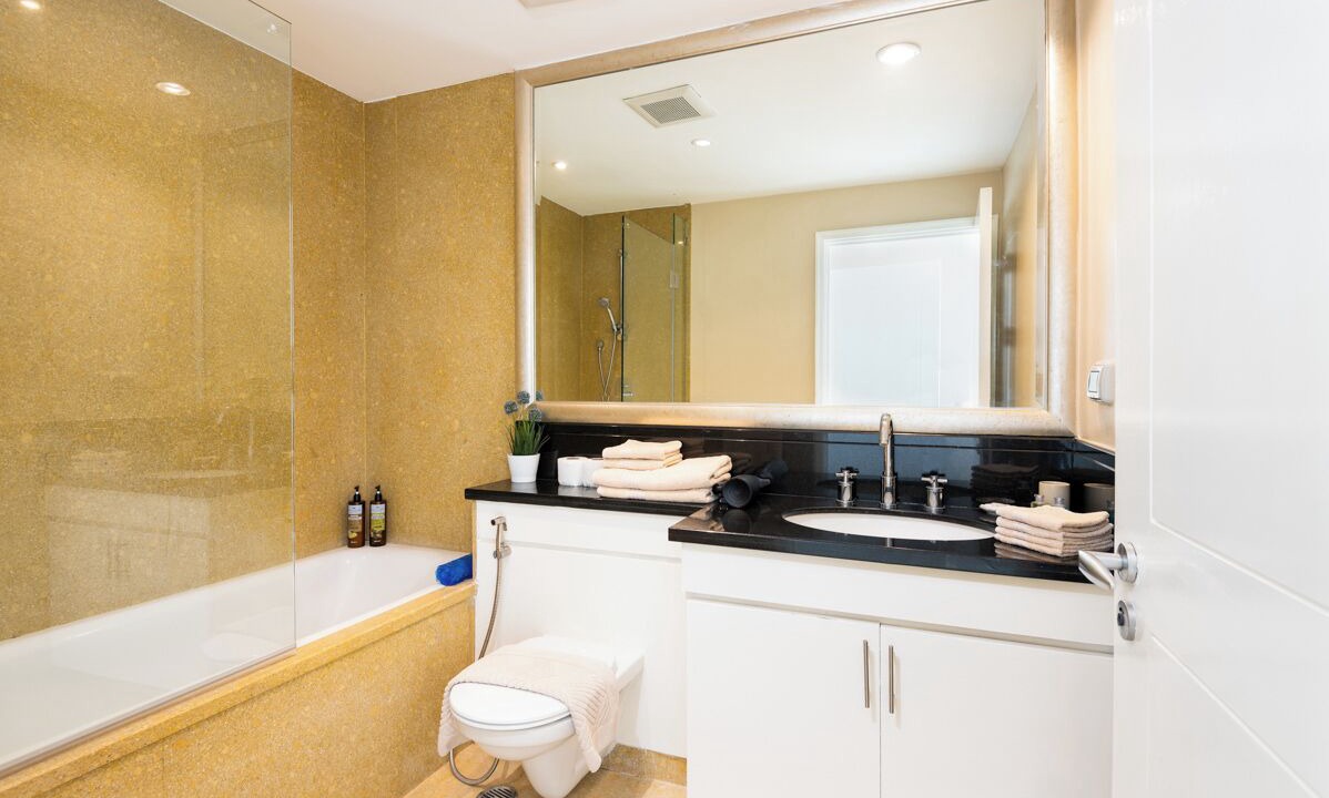 Photo of Bathroom in Yan Nawa