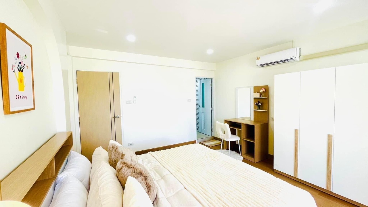 Photo of Bedroom in Tha Sala