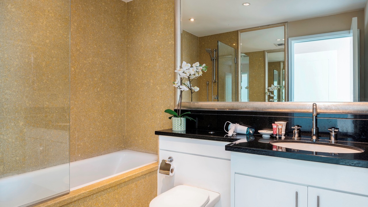 Photo of Bathroom in Thung Maha Mek