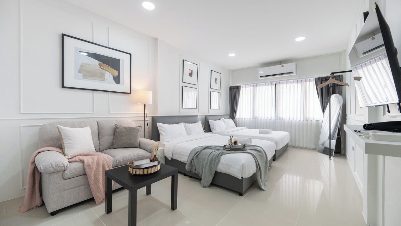 Photo of Bedroom in China Town