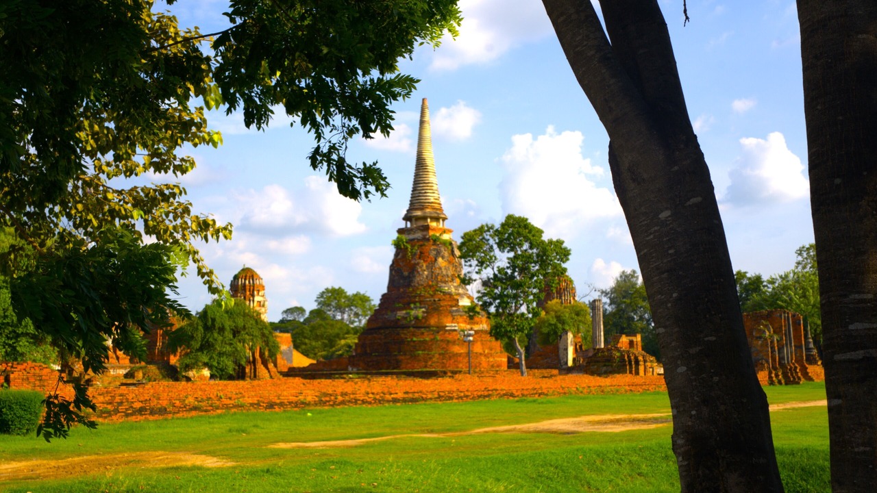 Photo of Others in Lumphli