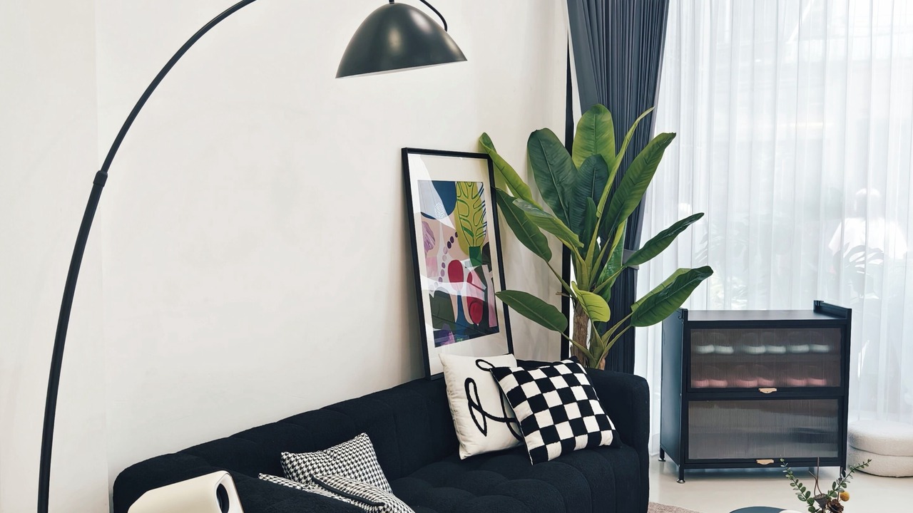 Photo of Livingroom in Silom