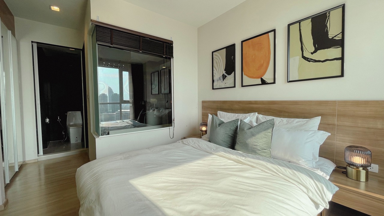 Photo of Bedroom in Bang Rak