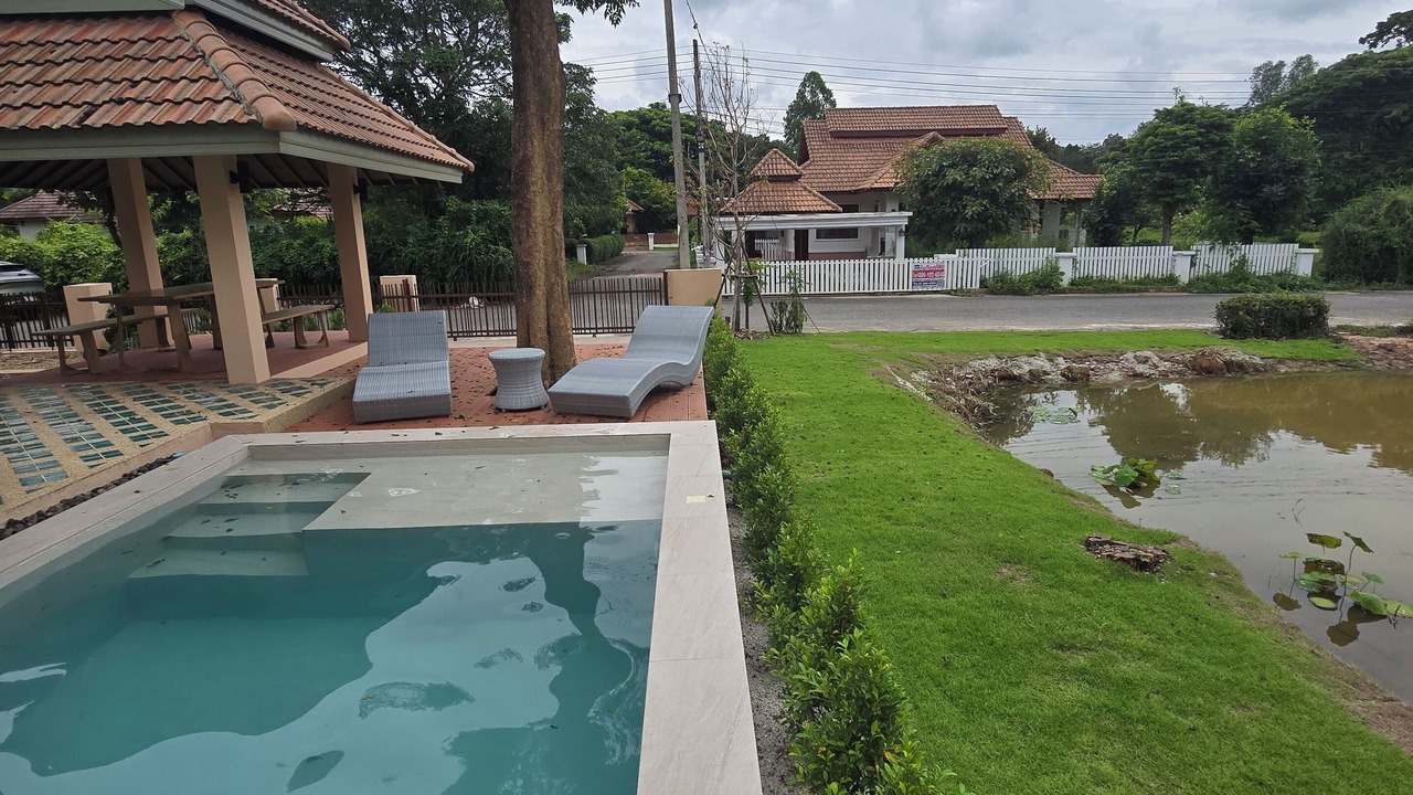 Photo of Outdoor in San Kamphaeng