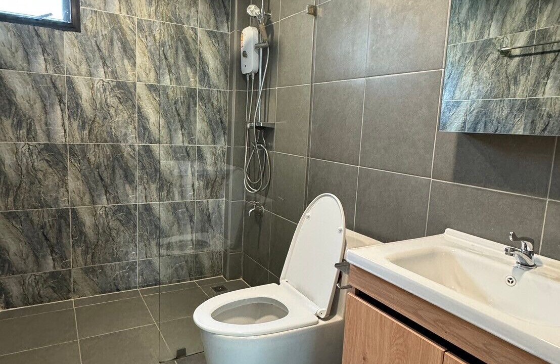Photo of Bathroom in Phra Khanong Nuea