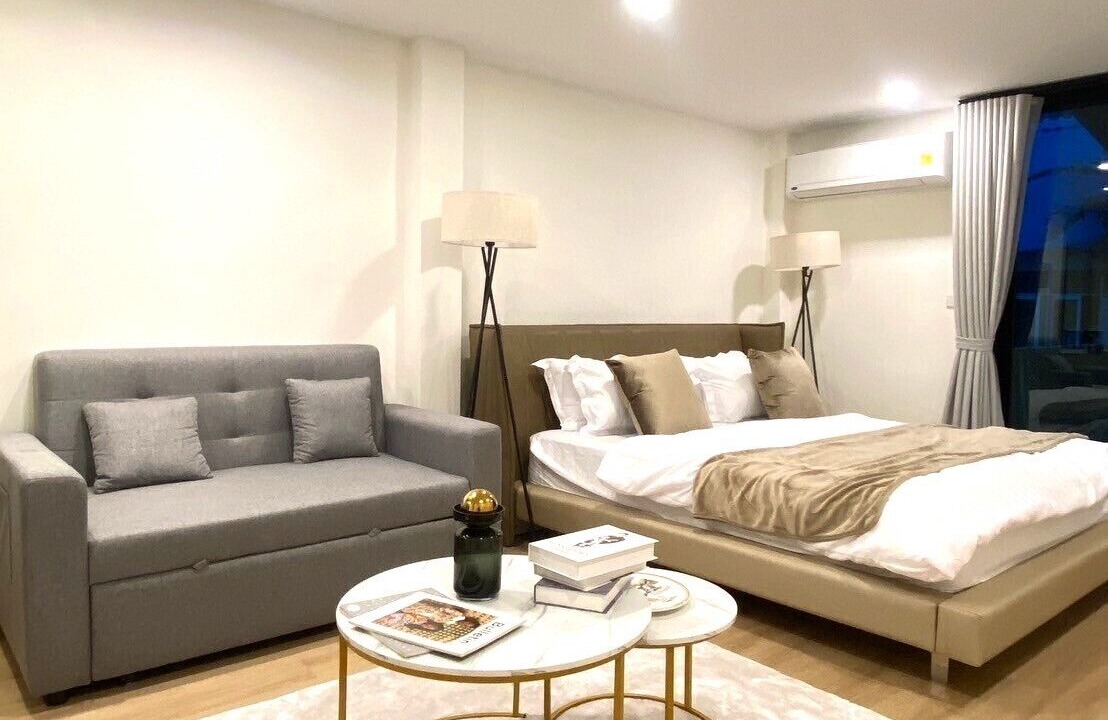 Photo of Bedroom in Phra Khanong Nuea