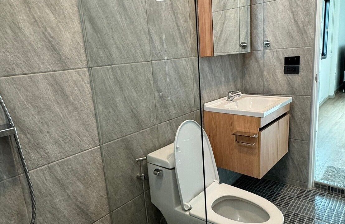 Photo of Bathroom in Phra Khanong Nuea