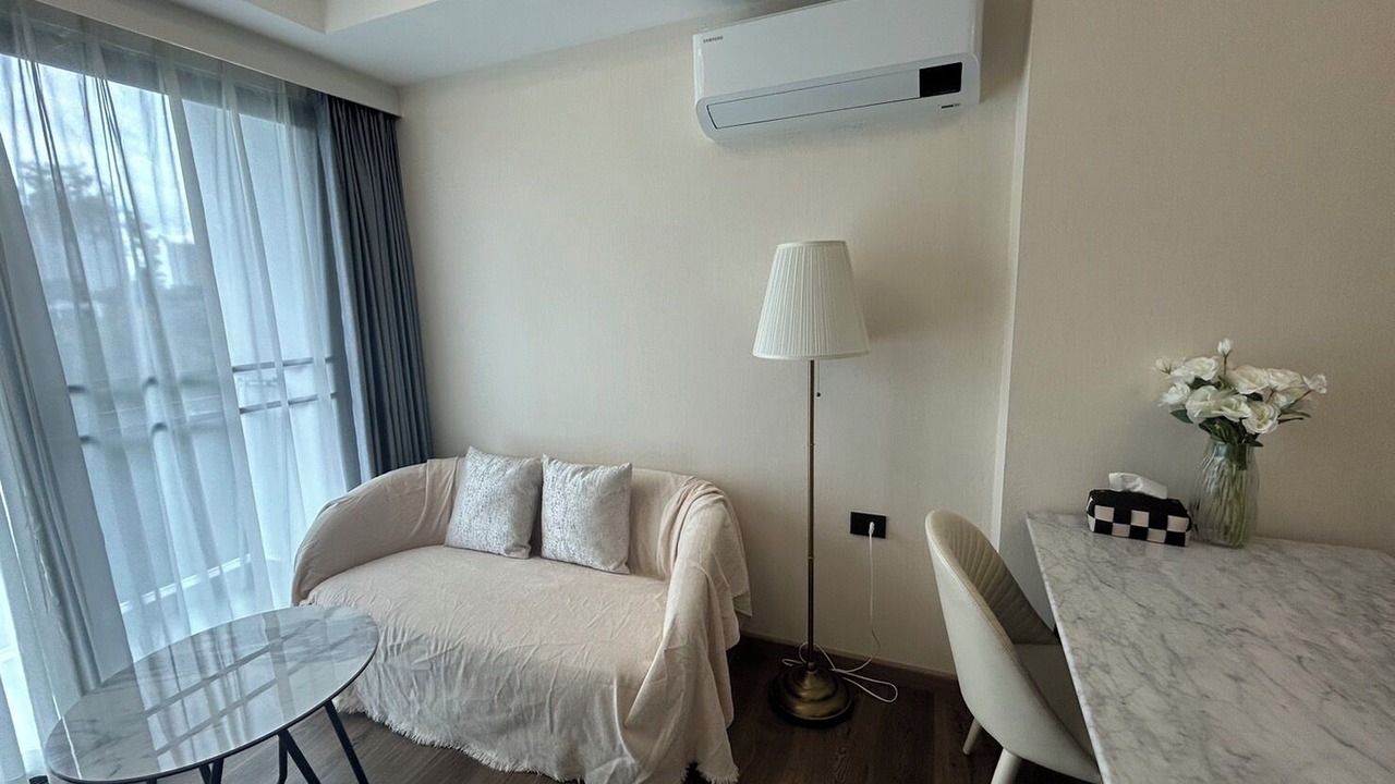 Photo of Livingroom in San Sai