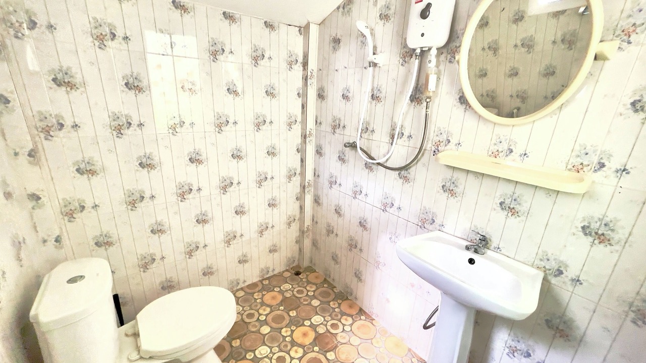 Photo of Bathroom in Huai Yai