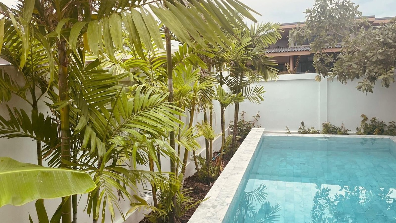 Photo of Outdoor in Hin Lek Fai