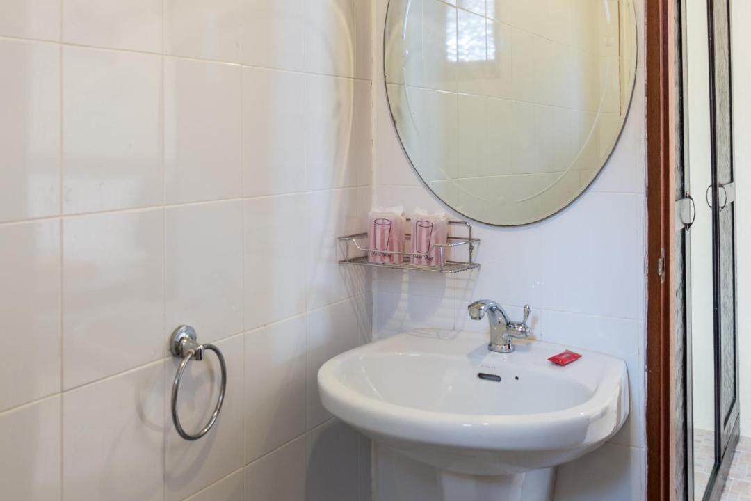 Photo of Bathroom in Wok Tum