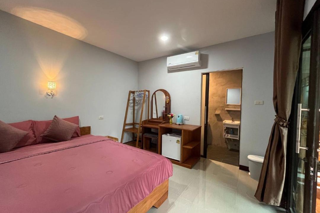 Photo of Bedroom in Ko Mook