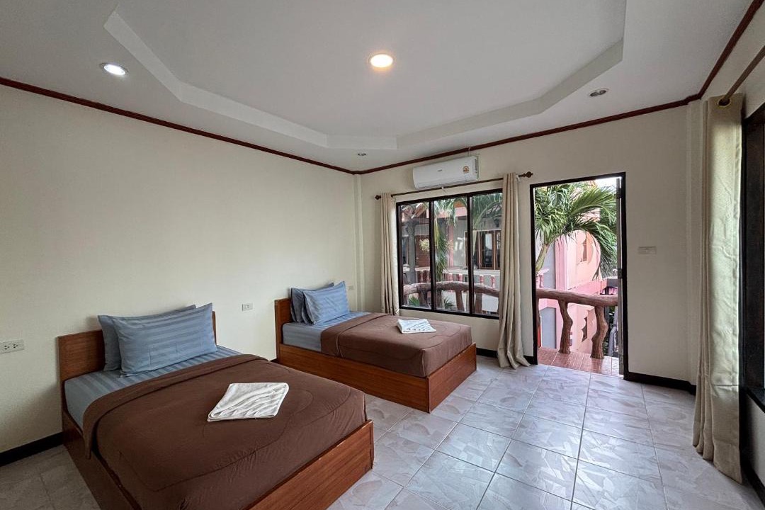 Photo of Bedroom in Haad Rin
