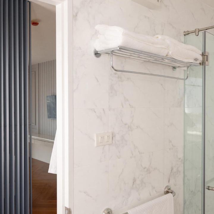 Photo of Bathroom in Old City