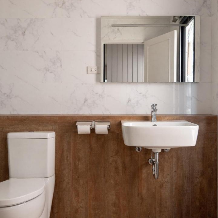 Photo of Bathroom in Old City