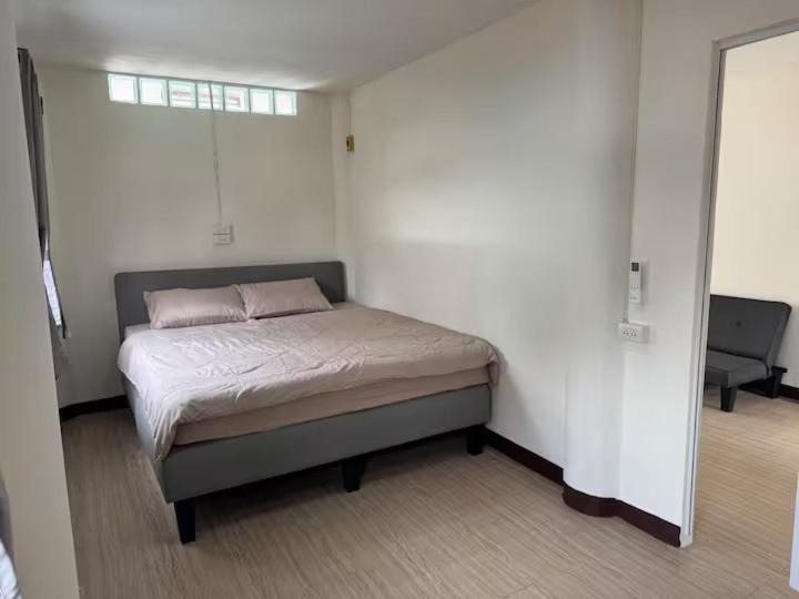 Photo of Bedroom in Anusawari