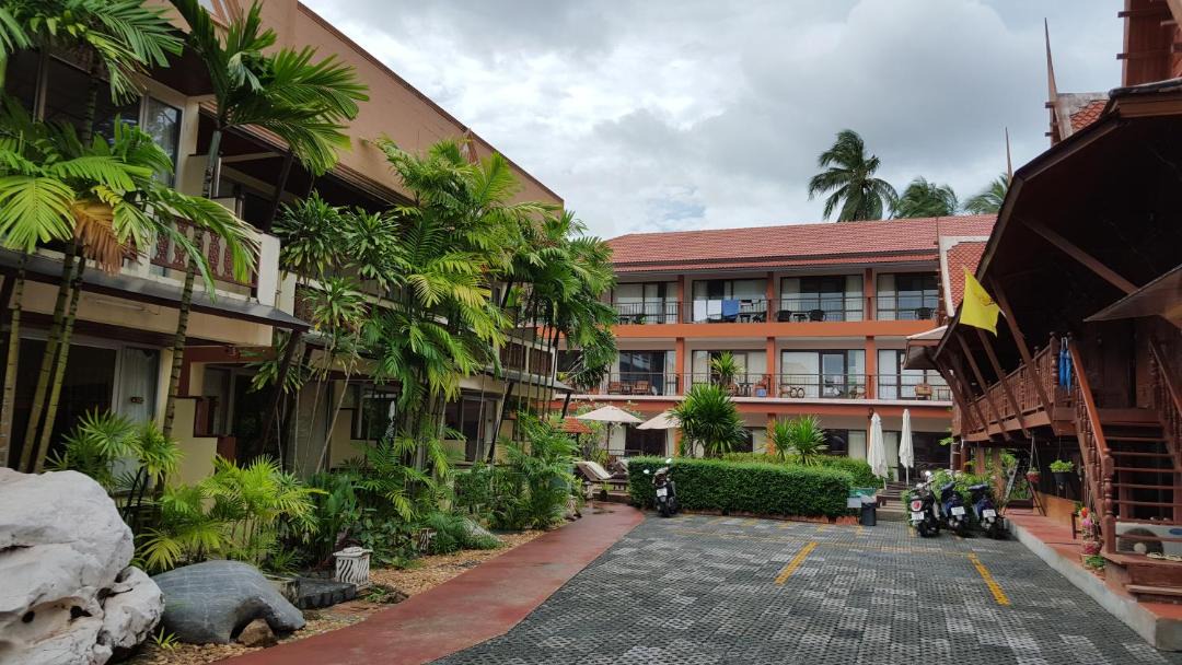 Photo of Buildings in Lamai City Center