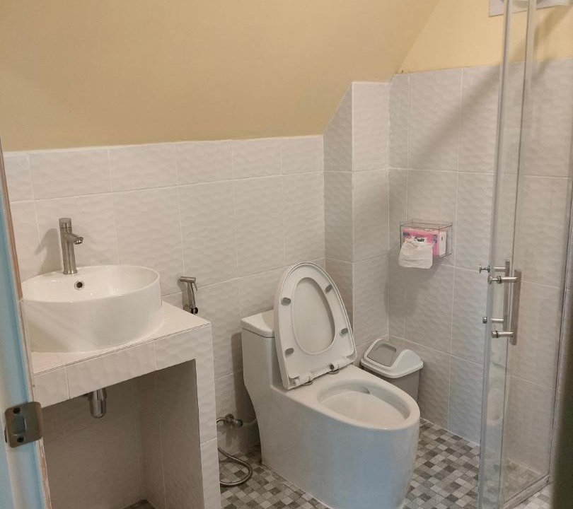 Photo of Bathroom in Phrom Khiri