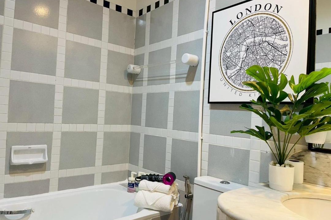 Photo of Bathroom in Khlong Tan