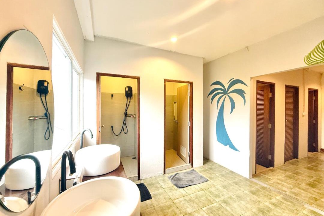 Photo of Bathroom in Chaweng City Center