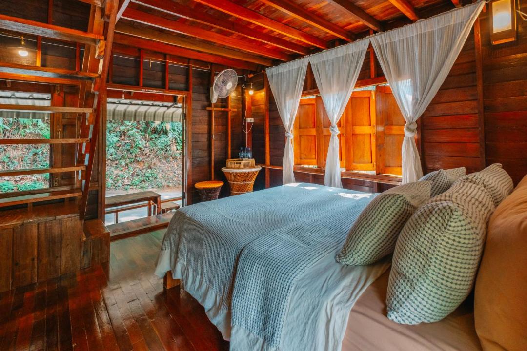 Photo of Bedroom in Mae On