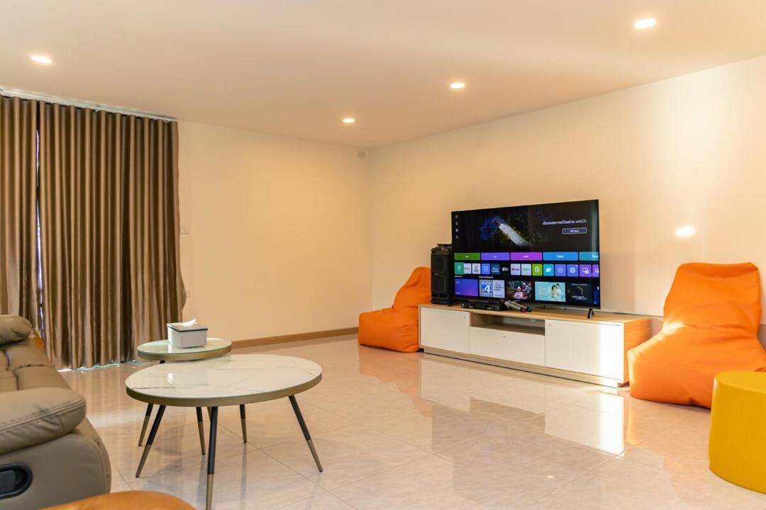 Photo of Livingroom in Khlong Hae