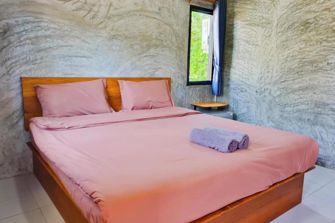 Photo of Bedroom in Tha Bo