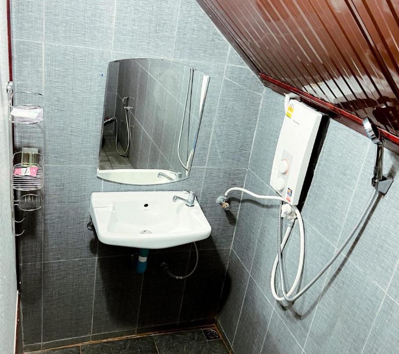 Photo of Bathroom in Lan Dokmai Tok