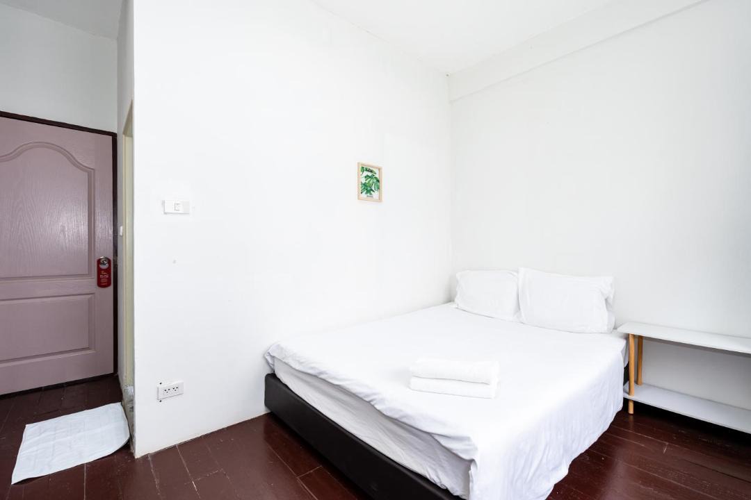 Photo of Bedroom in Siriraj