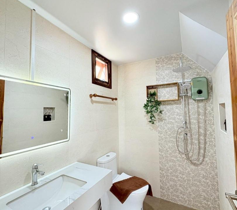 Photo of Bathroom in Li