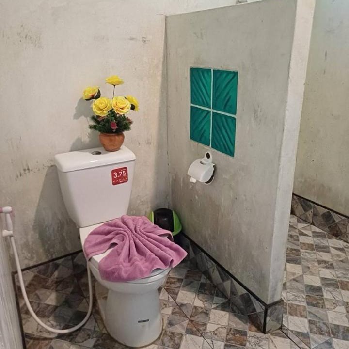 Photo of Bathroom in Prakhon Chai