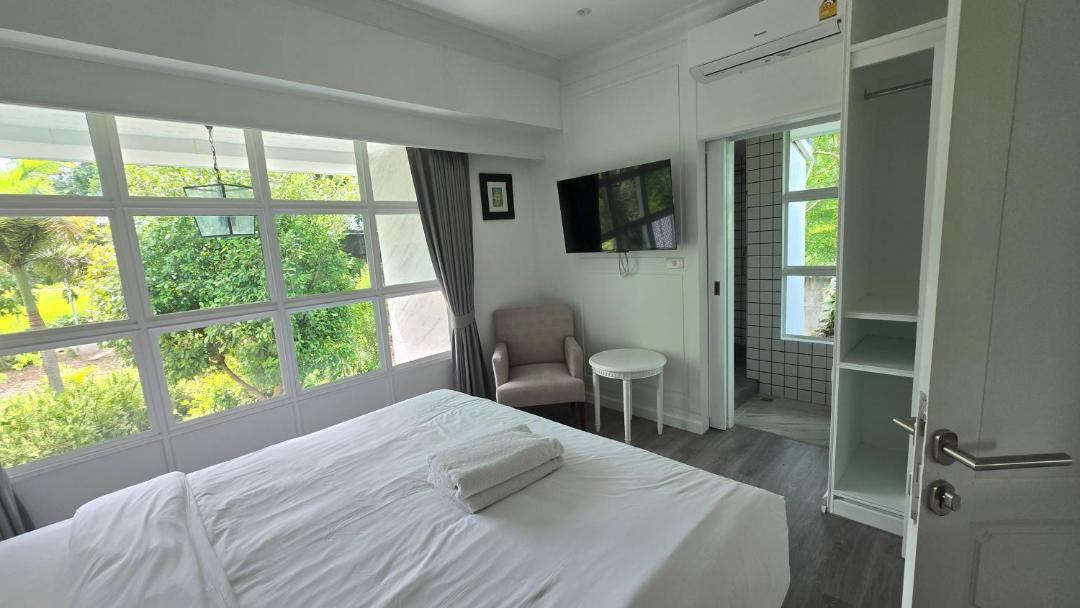 Photo of Bedroom in Ton Pao