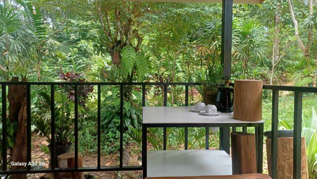 Photo of Patio Balcony in Ko Kood