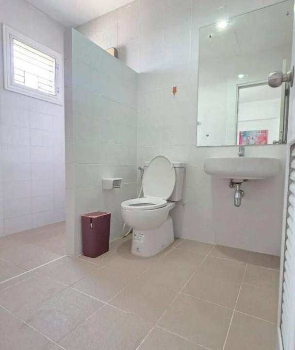 Photo of Bathroom in Mae Hia