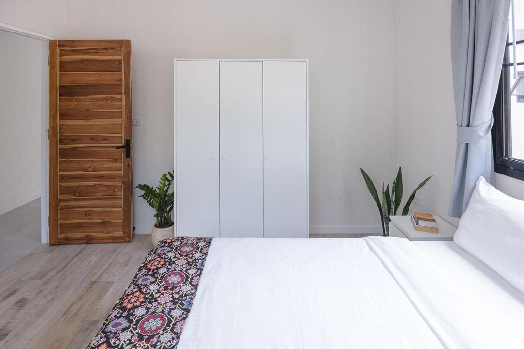 Photo of Bedroom in Srithanu