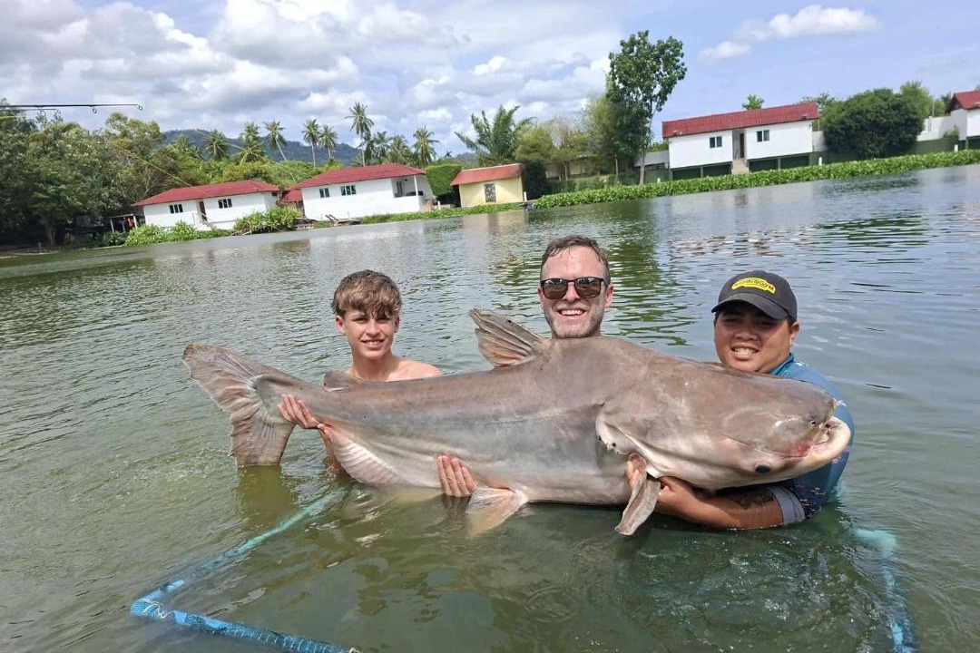 Photo of Others in Thong Krut