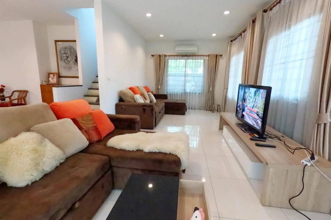 Photo of Livingroom in Sai Mai