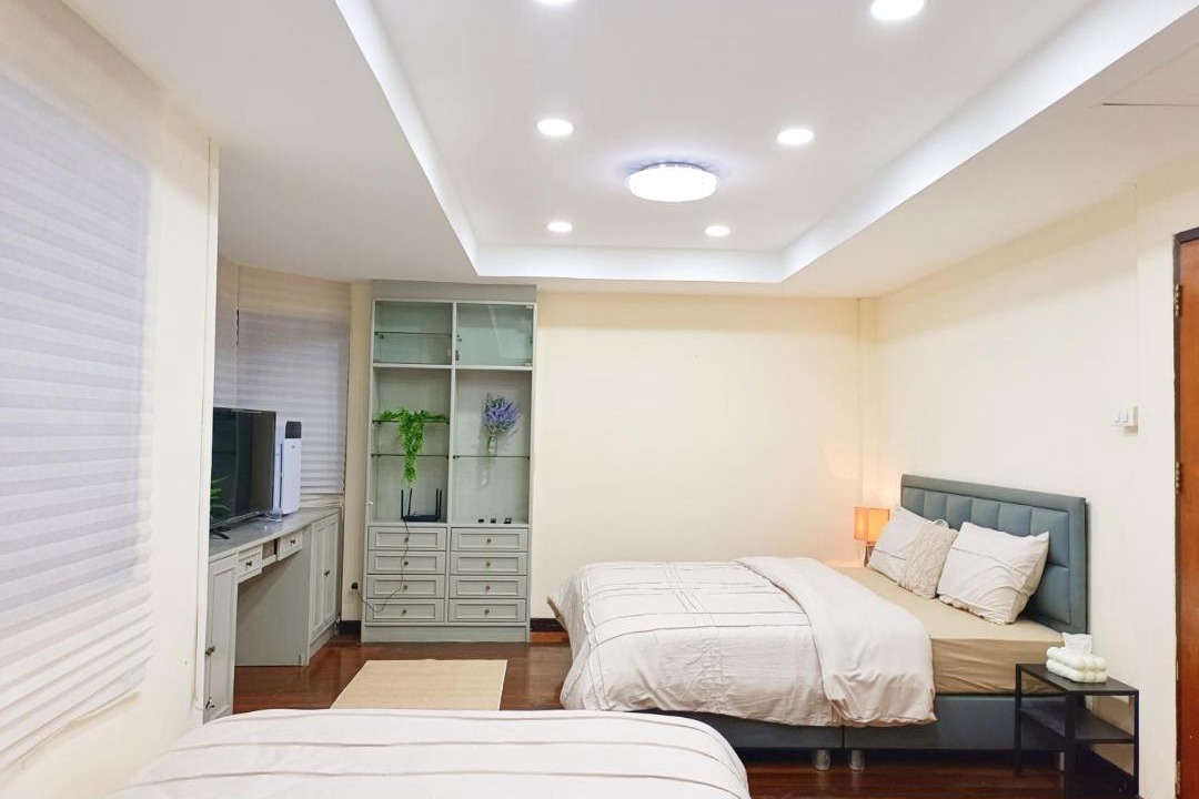Photo of Bedroom in Phra Khanong Nuea