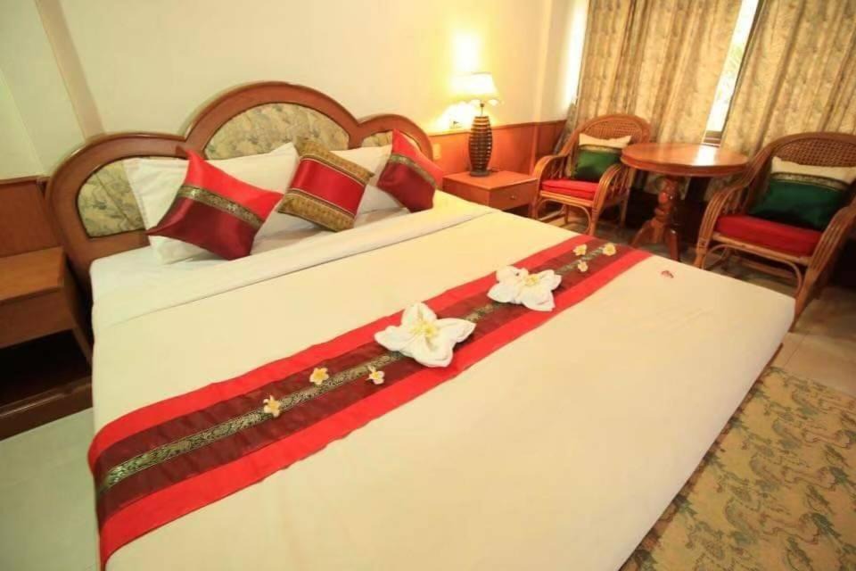 Photo of Bedroom in Lan Dokmai Tok