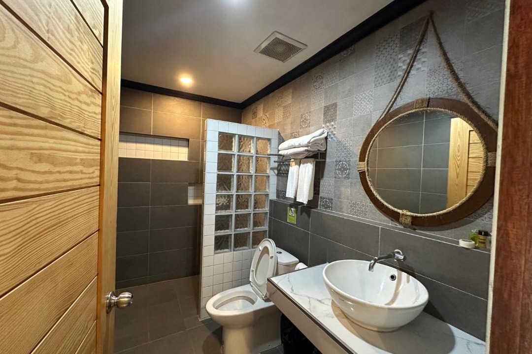 Photo of Bathroom in Ko Phi Phi